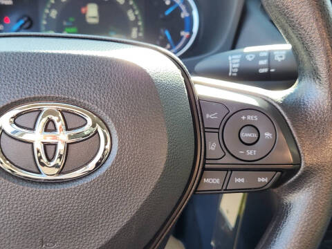 2025 Toyota RAV4 Hybrid LE