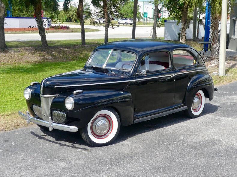 1941 Ford Deluxe