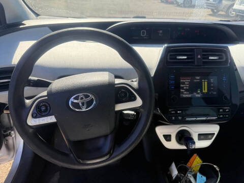 2016 Toyota Prius Two