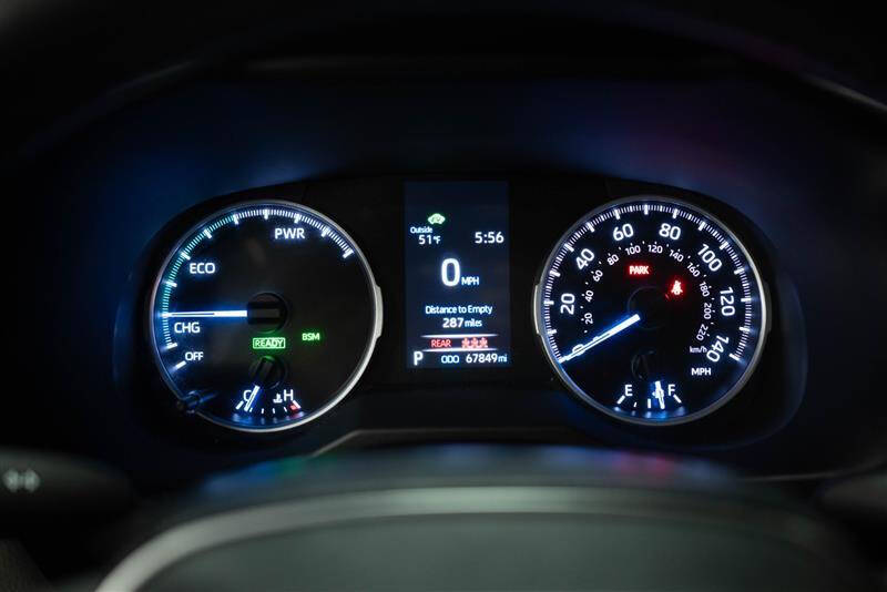 2020 Toyota RAV4 Hybrid XLE