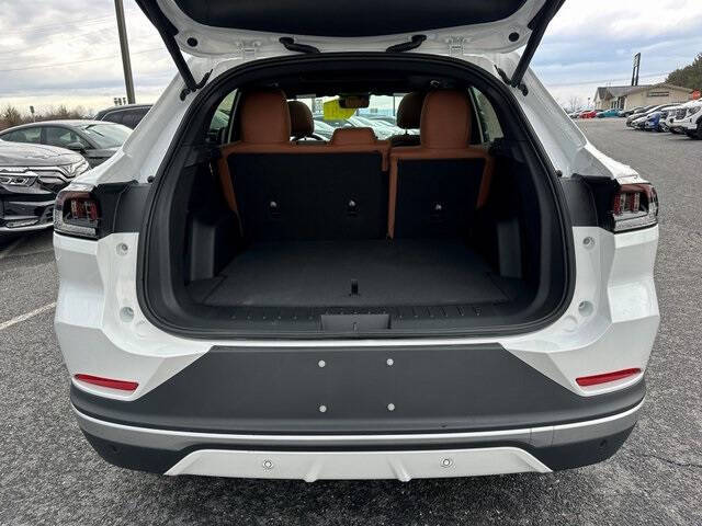 2025 VinFast VF8 Plus