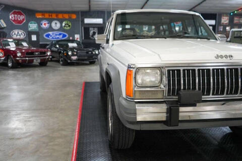 1990 Jeep Cherokee Laredo