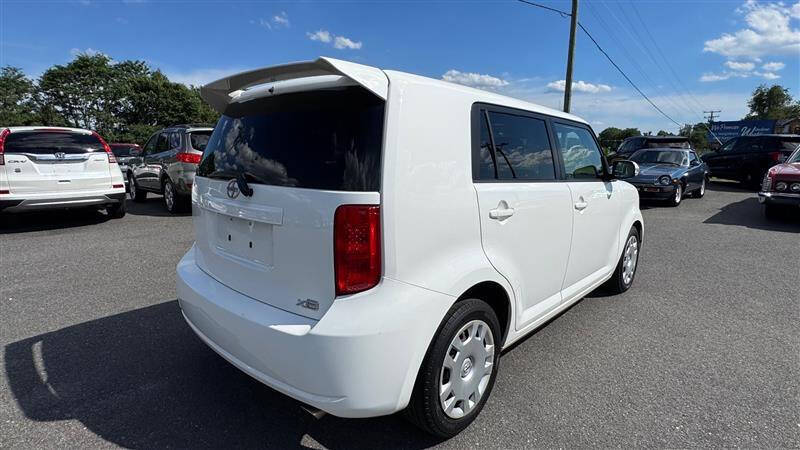 2008 Scion xB