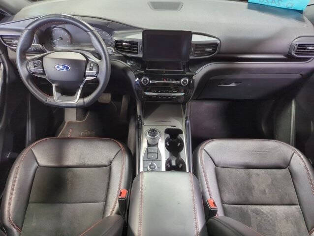 2022 Ford Explorer ST-Line