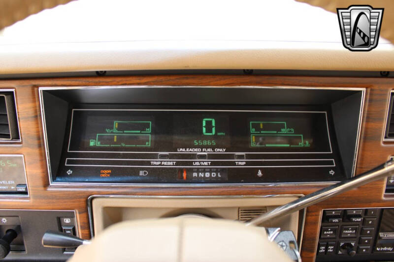 1989 Chrysler New Yorker Salon