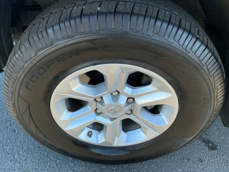 2020 Toyota 4Runner SR5