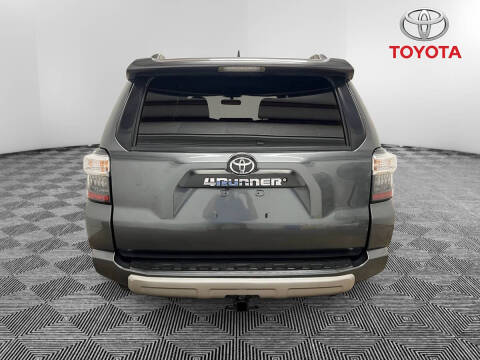 2016 Toyota 4Runner SR5 Premium