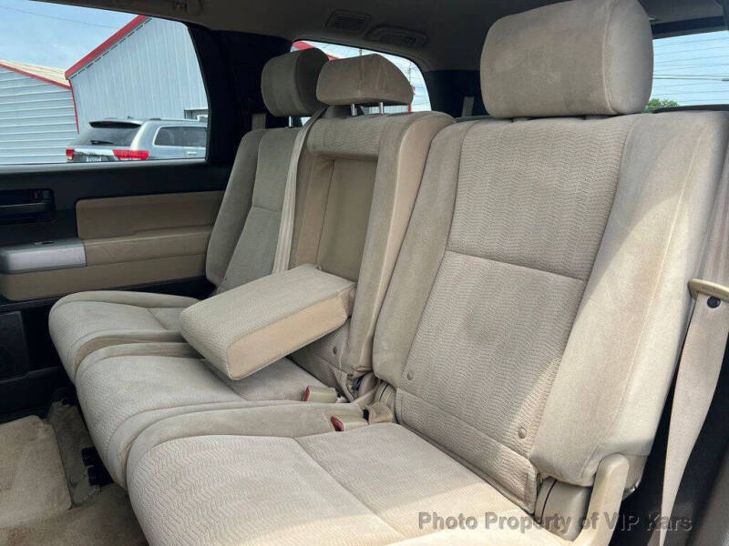 2008 Toyota Sequoia SR5