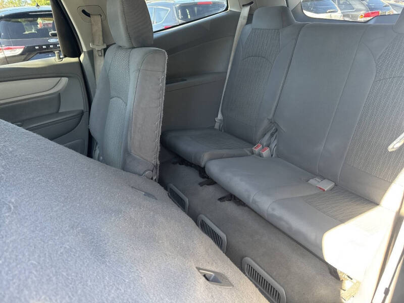 2016 Chevrolet Traverse LS