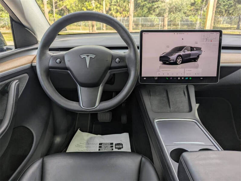 2023 Tesla Model Y Long Range