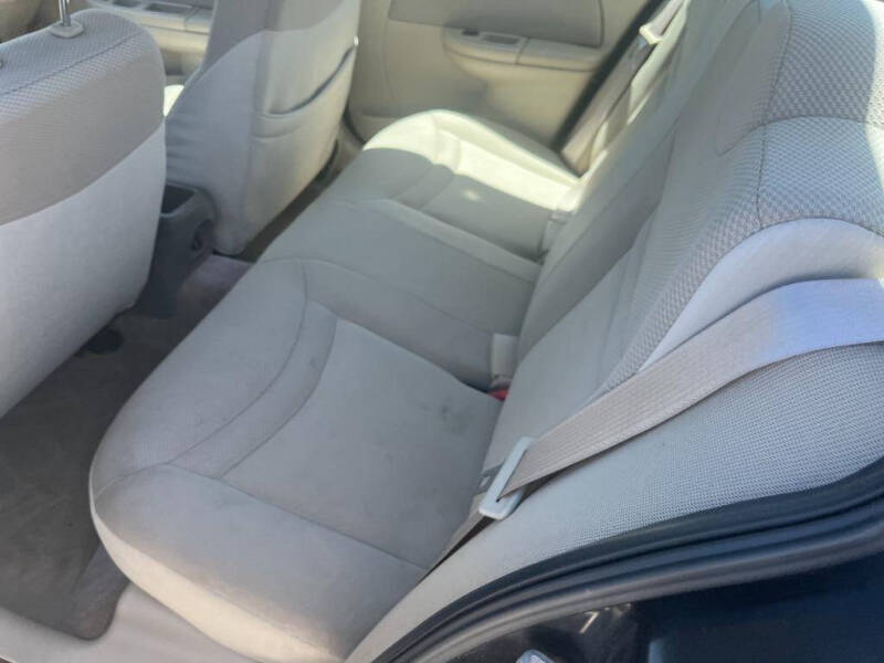 2003 Saturn Ion 2