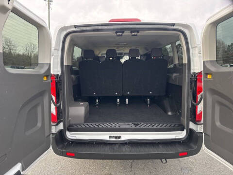 2023 Ford Transit 350 XLT