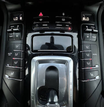 2012 Porsche Cayenne Tiptronic