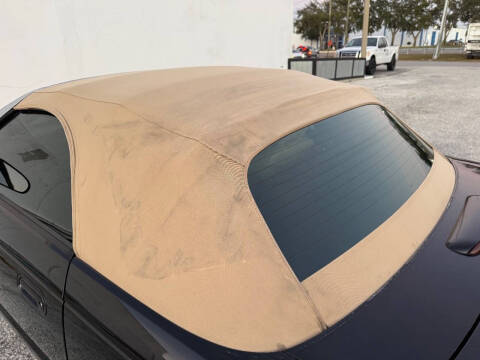 2004 Ford Thunderbird Deluxe