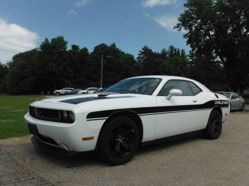 2013 Dodge Challenger SXT Plus