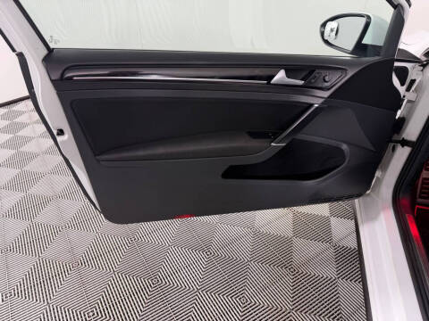 2016 Volkswagen Golf GTI