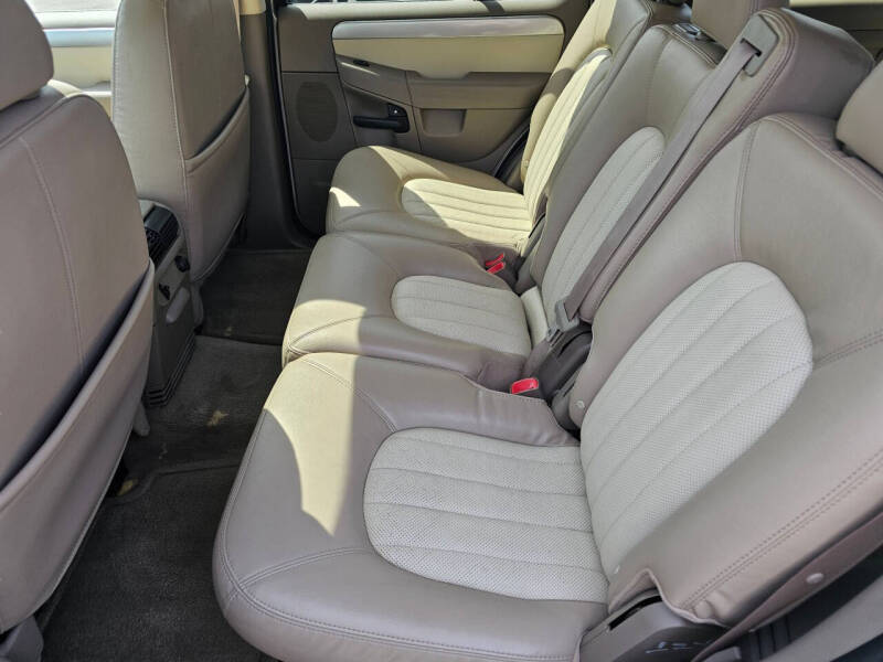 2004 Mercury Mountaineer Premier