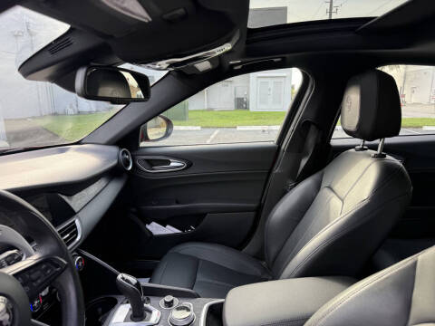 2024 Alfa Romeo Giulia Sprint