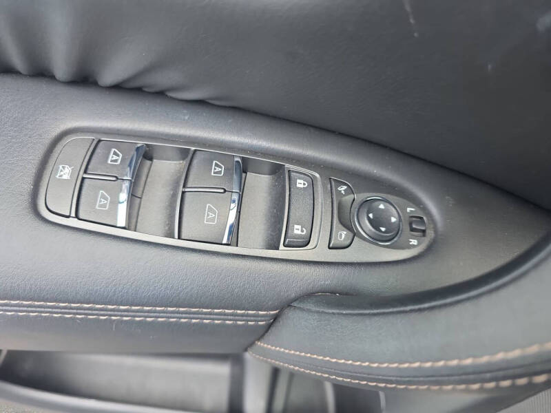 2023 Nissan Armada Platinum