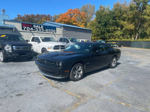 2015 Dodge Challenger for sale at Uptown Auto Sales in Charlotte NC