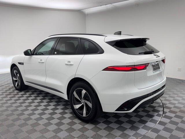 2024 Jaguar F-PACE P250 R-Dynamic S