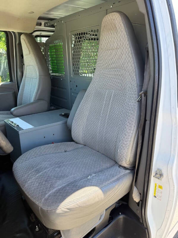 2016 Chevrolet Express 2500