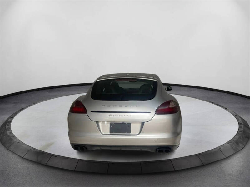 2013 Porsche Panamera GTS