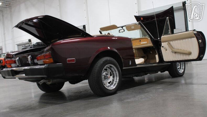 1982 FIAT 2000 Spider