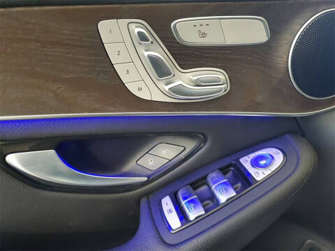 2020 Mercedes-Benz GLC GLC 300