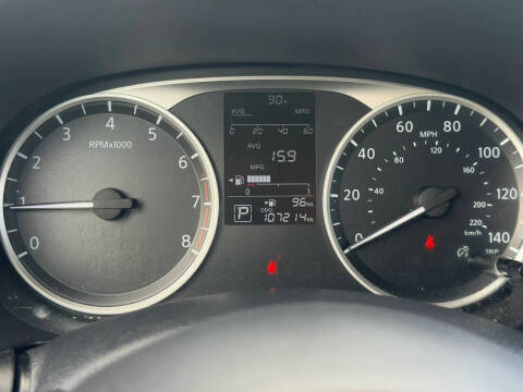 2024 Nissan Kicks S
