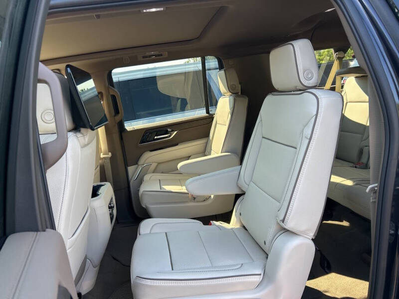 2025 GMC Yukon XL Denali