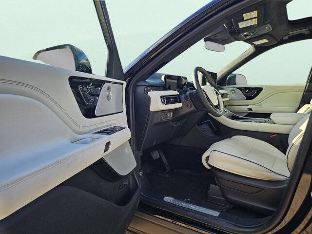2026 Lincoln Aviator Black Label