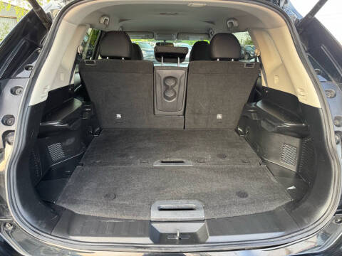 2018 Nissan Rogue SV