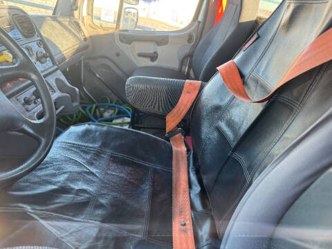 2016 Freightliner M2 112