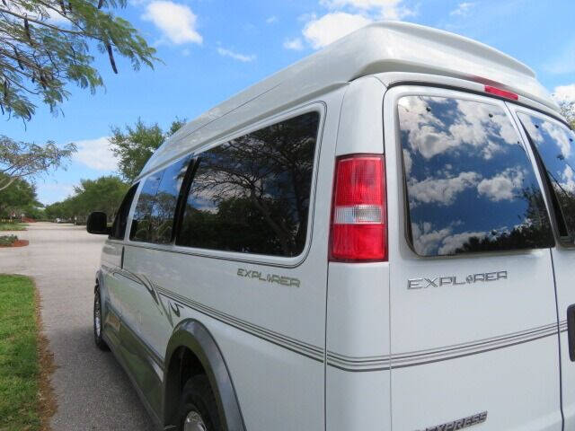 2017 Chevrolet Express 2500
