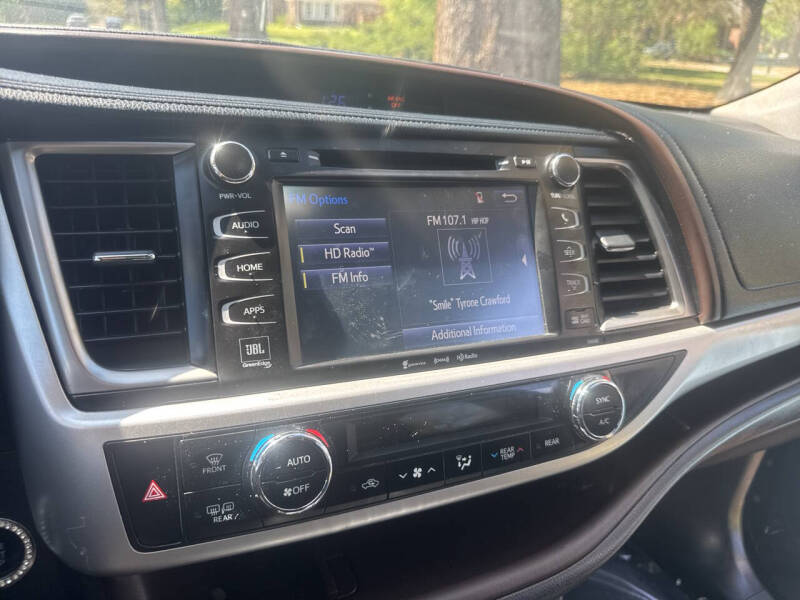 2019 Toyota Highlander XLE