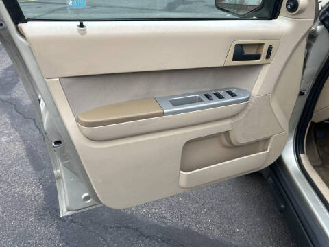 2011 Ford Escape XLT