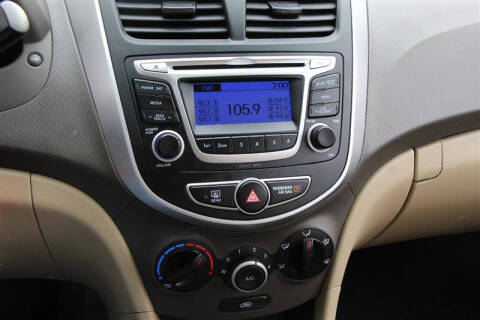 2014 Hyundai Accent GLS