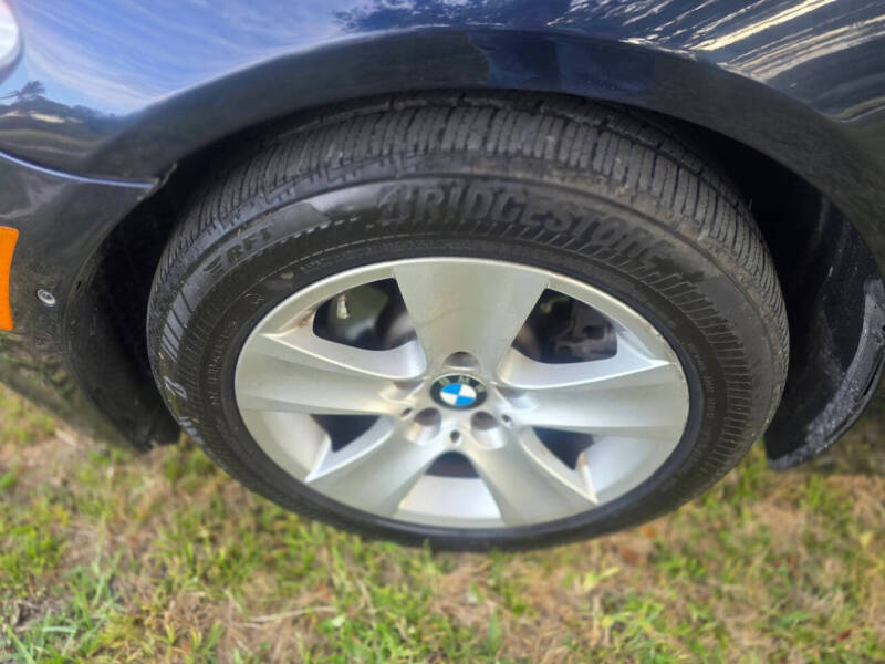 2011 BMW 5 Series 528i