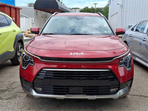 2025 Kia Niro EX Touring