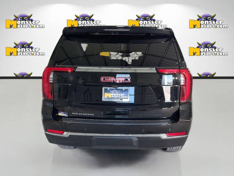 2025 GMC Yukon Elevation