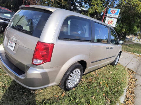 2013 Dodge Grand Caravan SE