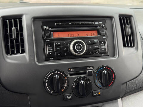 2017 Chevrolet City Express LS