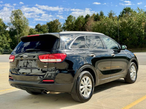 2016 Kia Sorento LX