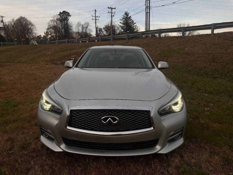 2015 Infiniti Q50 Premium