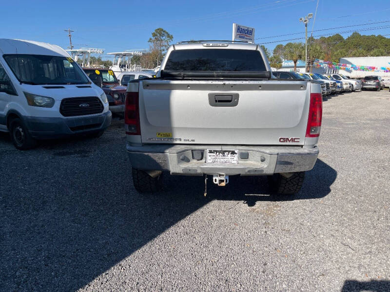 2011 GMC Sierra 1500 SLE photo 3