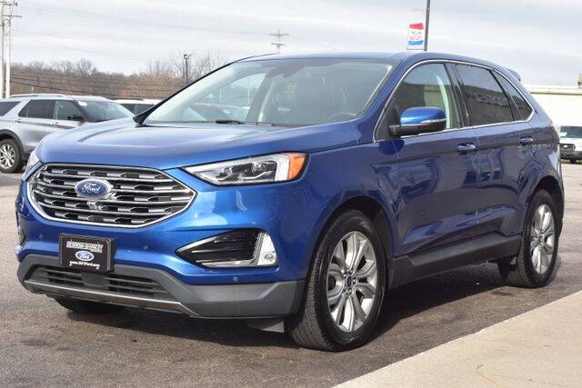 2022 Ford Edge Titanium