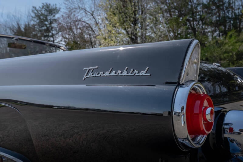 1955 Ford Thunderbird
