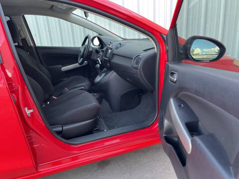2012 Mazda MAZDA2 Touring