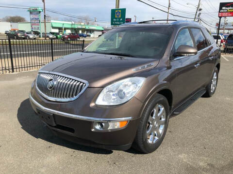 2009 Buick Enclave for sale at MAGIC AUTO SALES in Little Ferry NJ